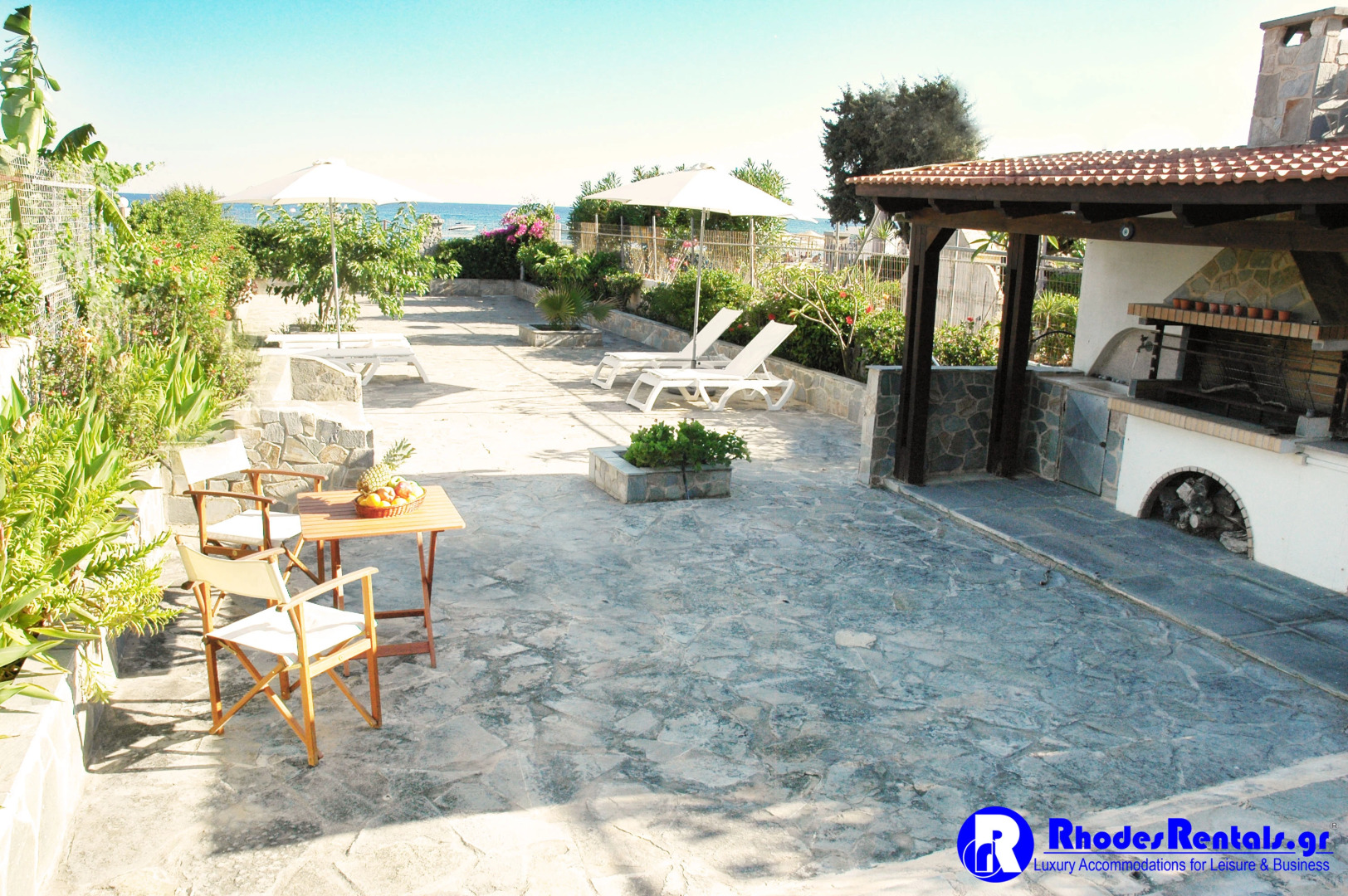 Вилла Pefki Beach Front