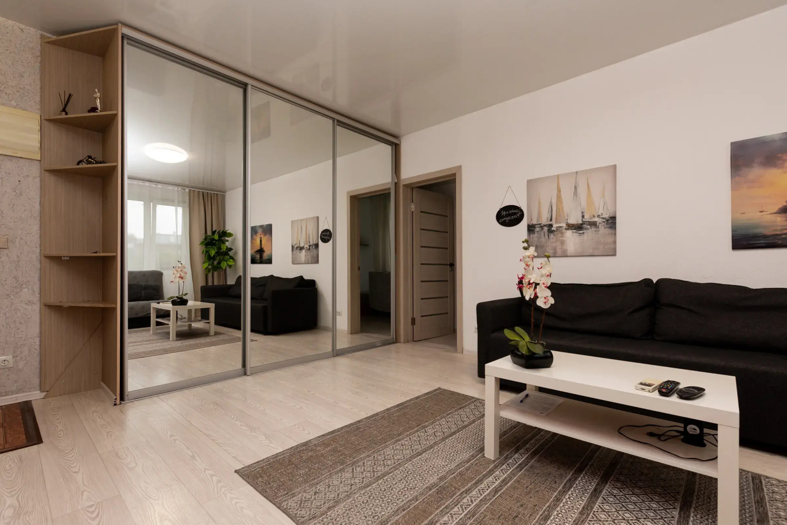 Апартаменты Yousinn Маркса 27