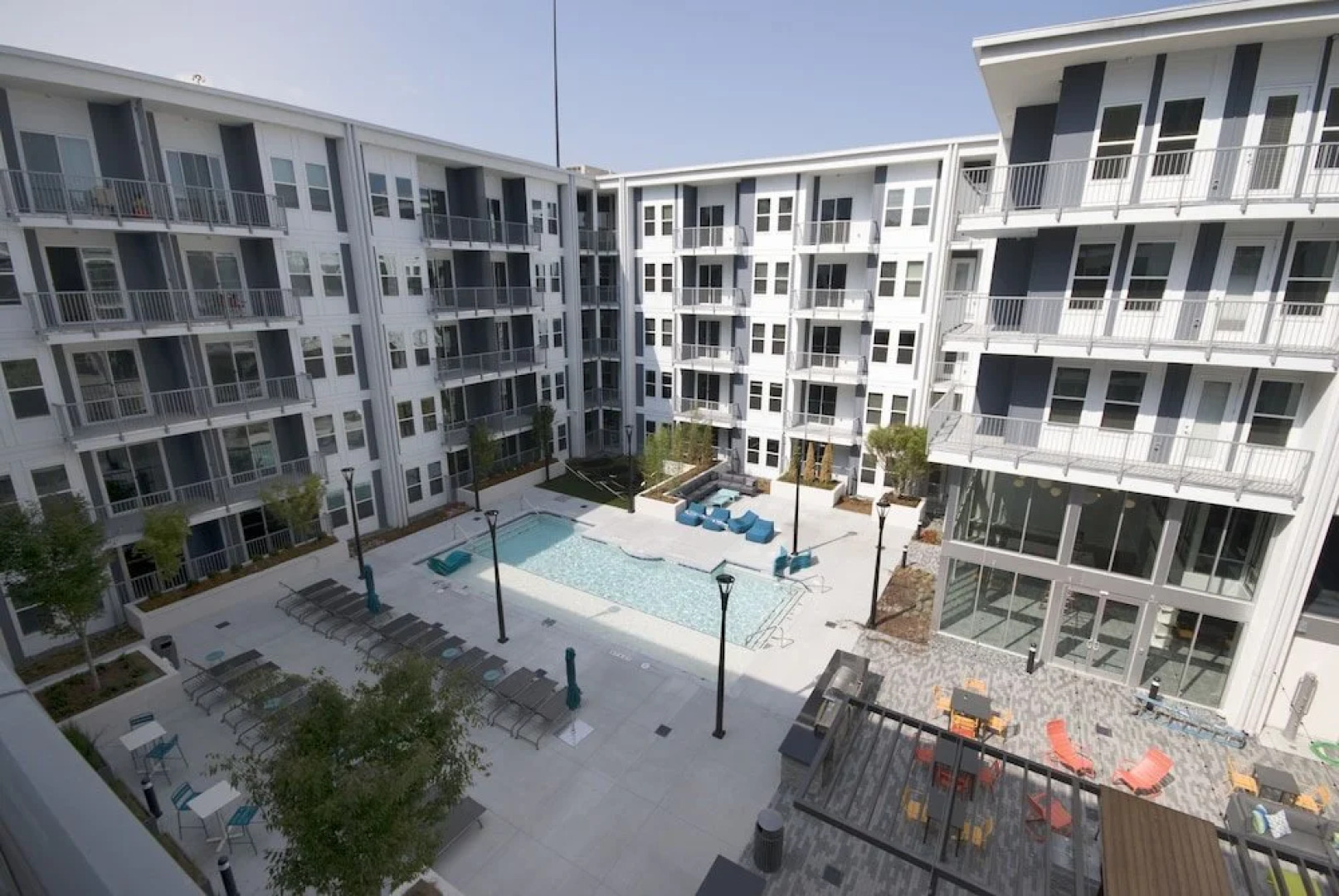 Апартаменты Spectacular Apartments by BCA Furnished