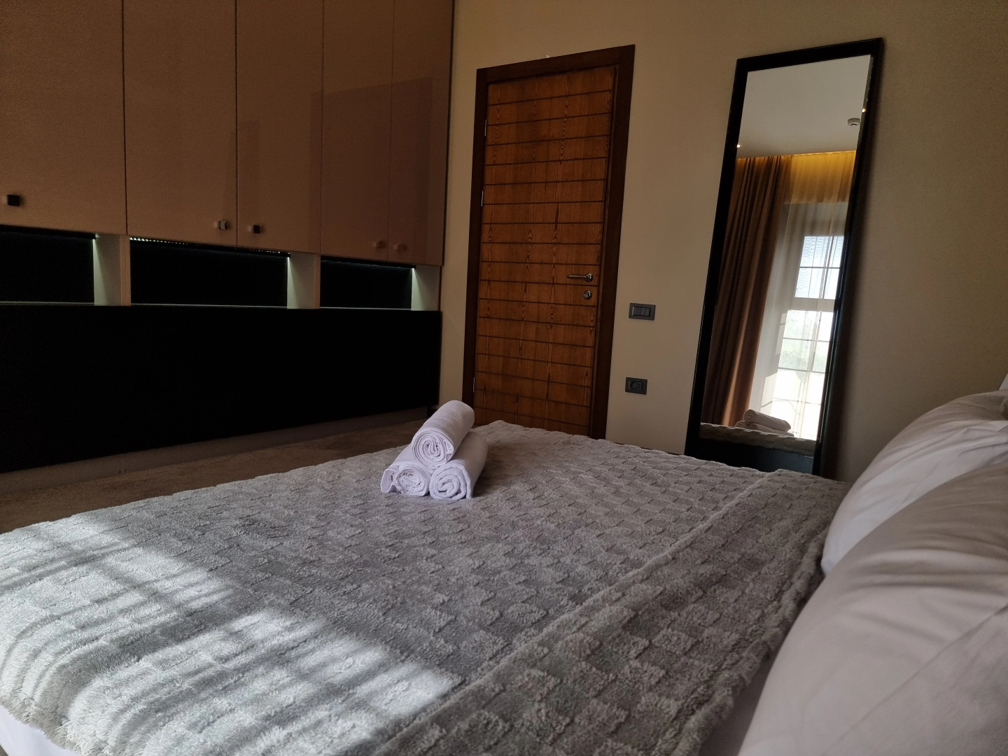 Апартаменты Premium Apartment