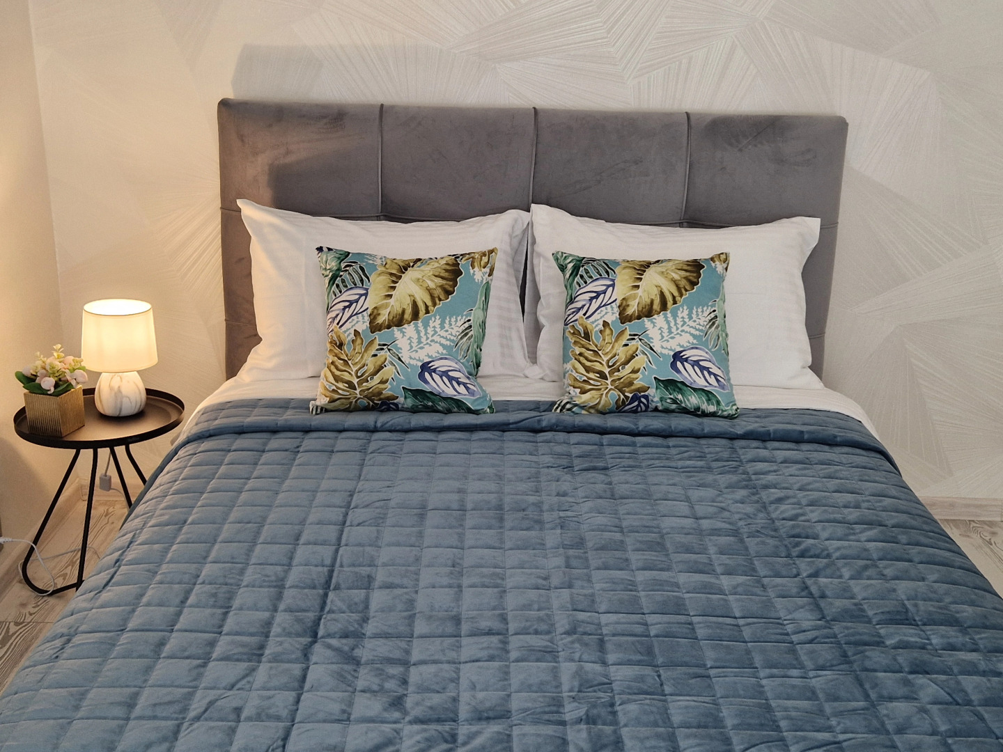 Апартаменты  "Любимый Центр" на Соммера!