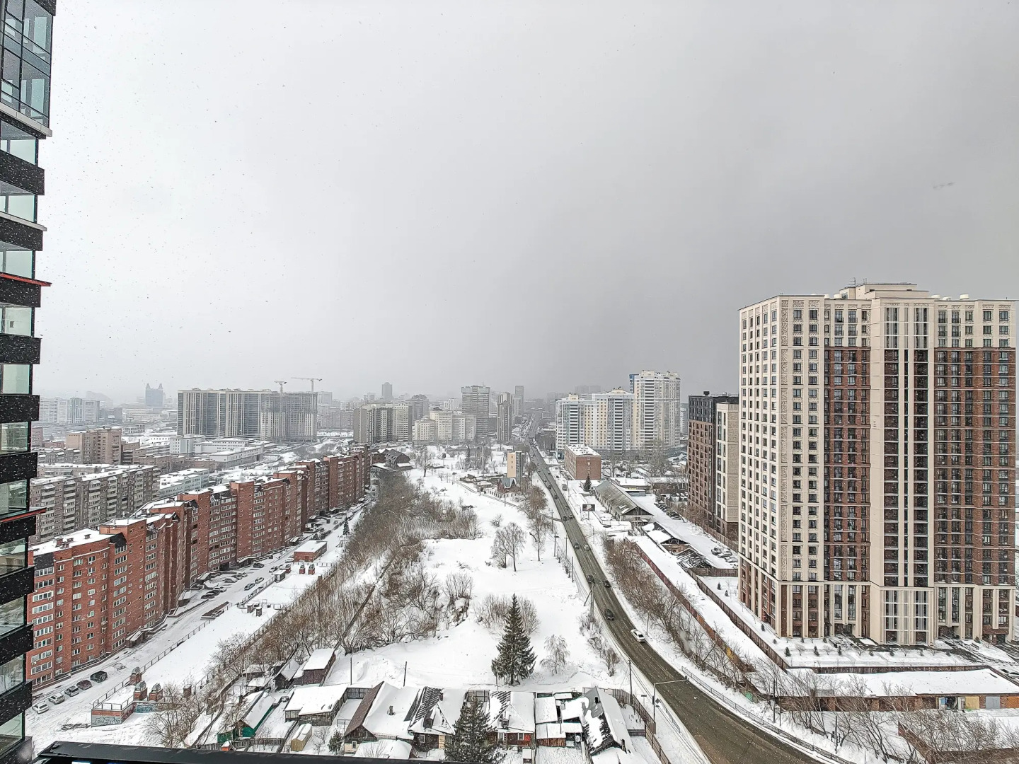 Апартаменты Евродвухкомнатные Stepanenkov на Военной 51