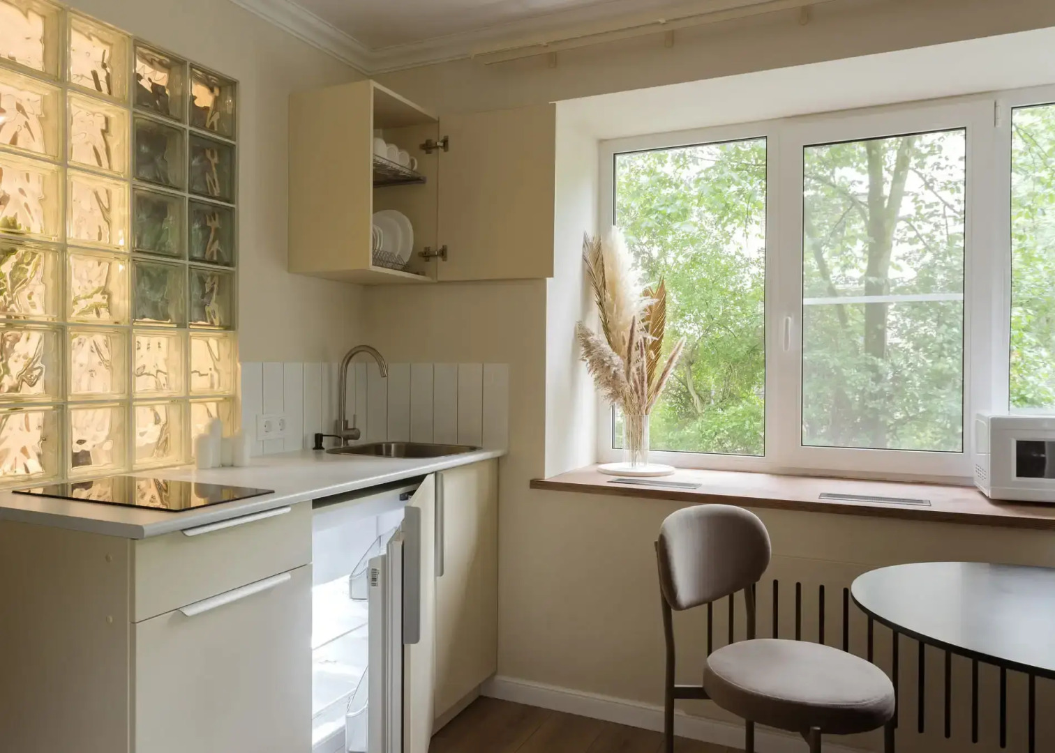 Апартаменты Душевно на Новолучанской 26.2