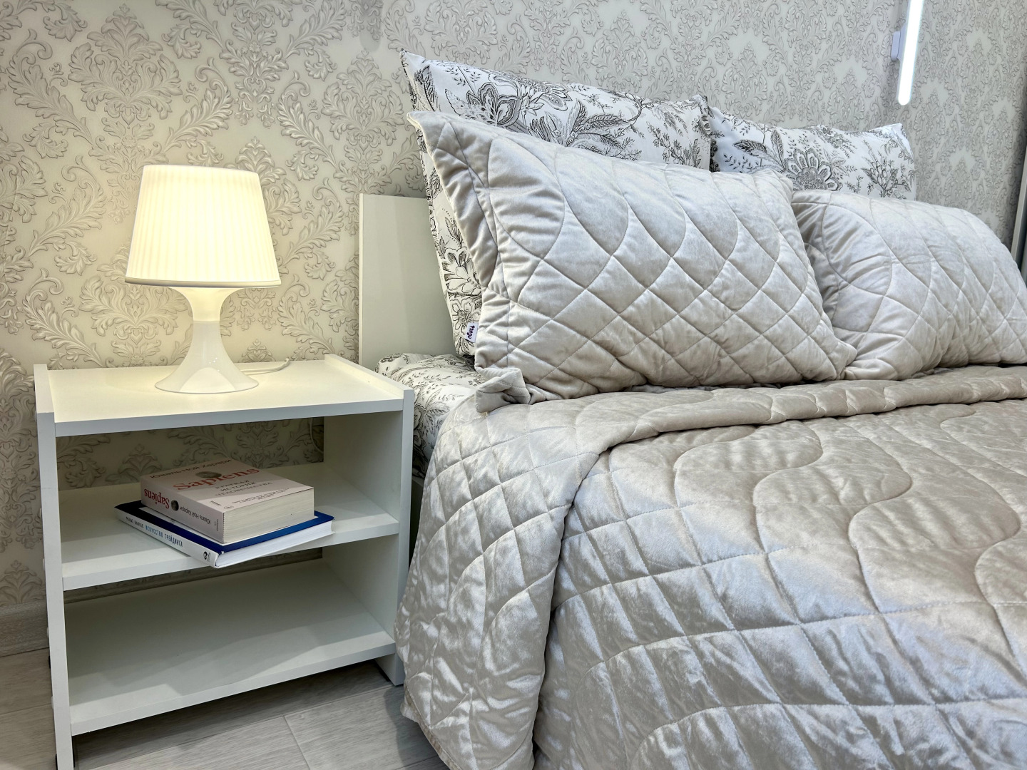 Апартаменты FSF Прекрасная Двушка Мега