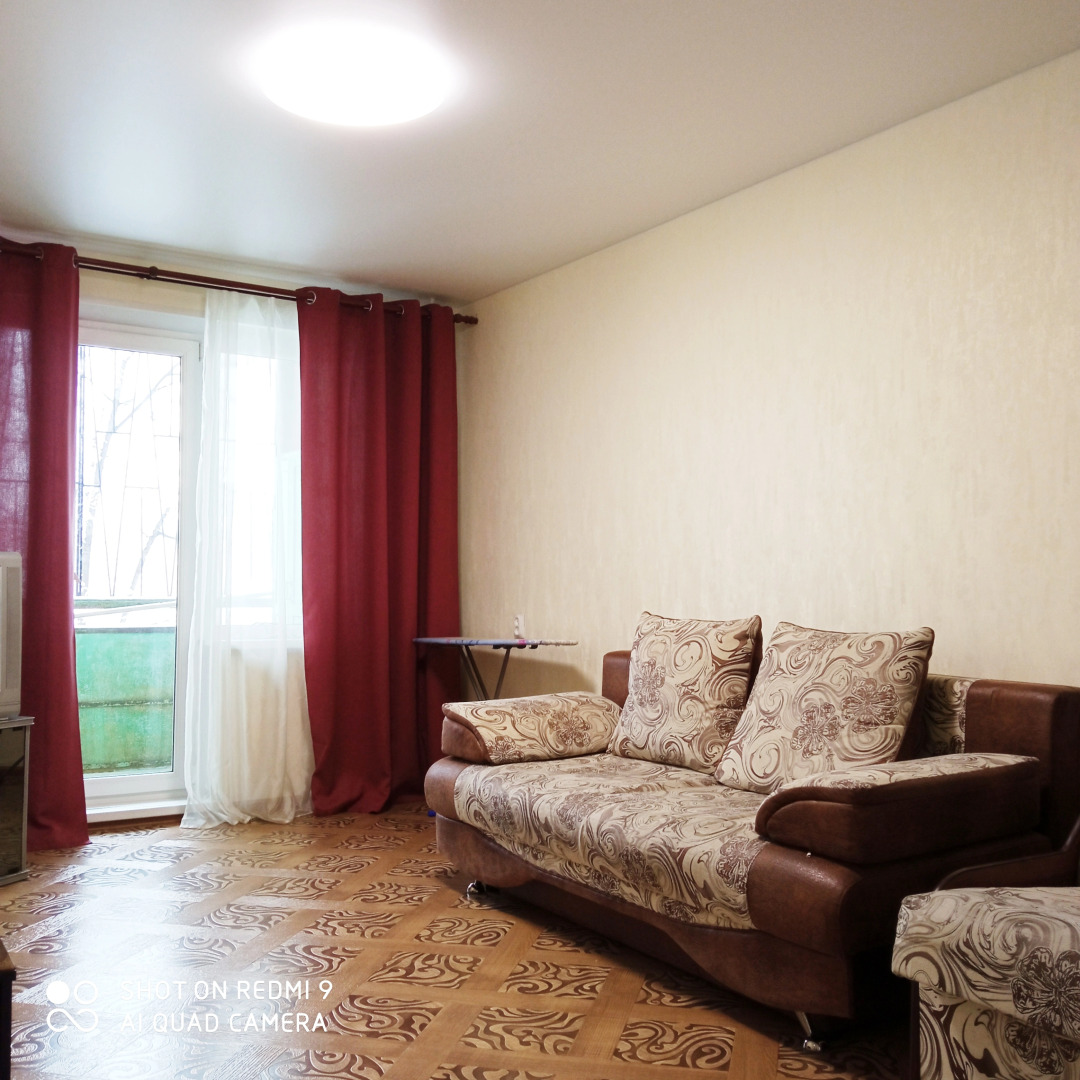 Квартира 2-х комн. Молодогвардейцев 26