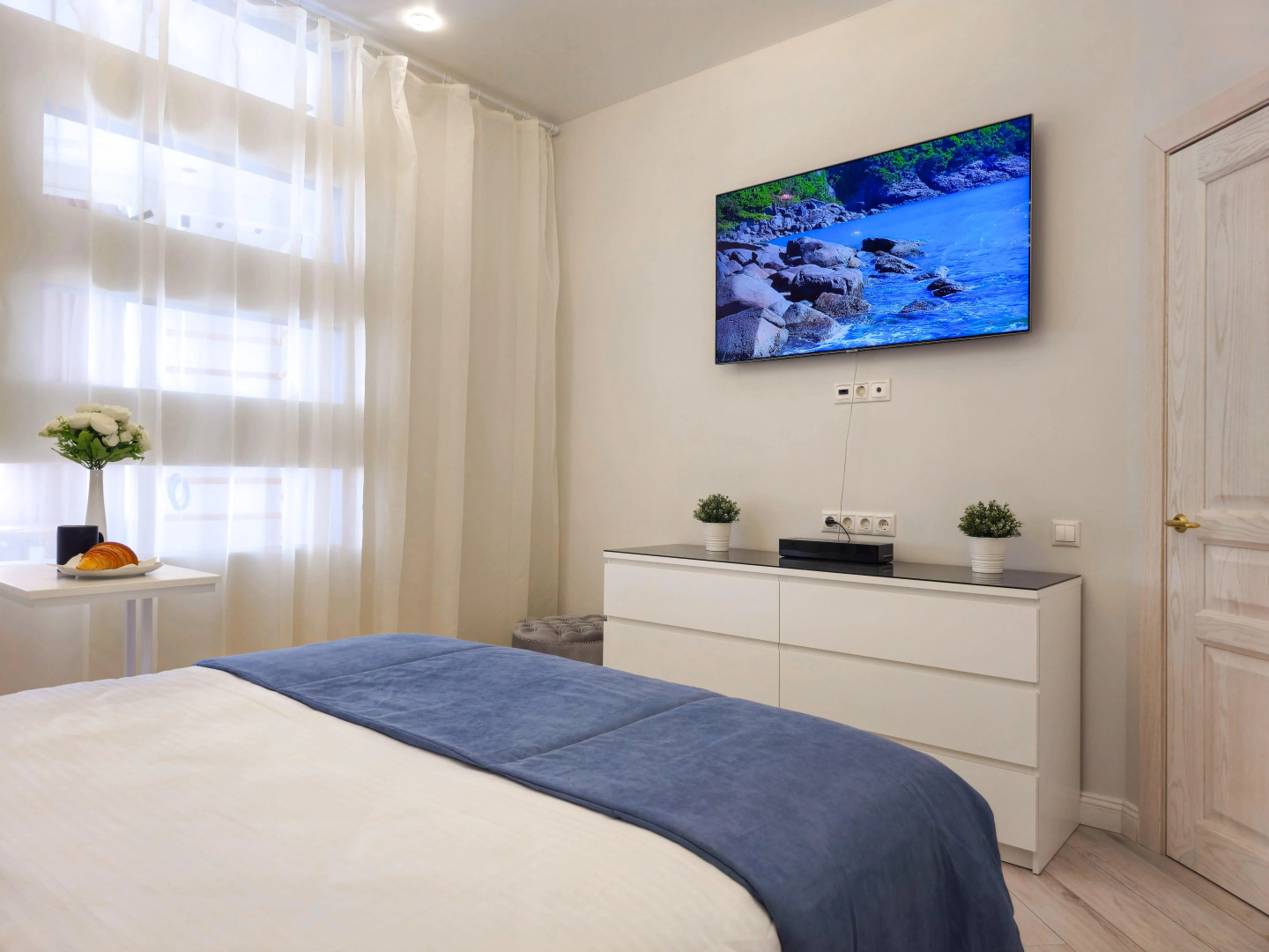 Квартира 2-х комн квартира Люкс Бриз Триколор у м.ВДНХ до 6 чел.