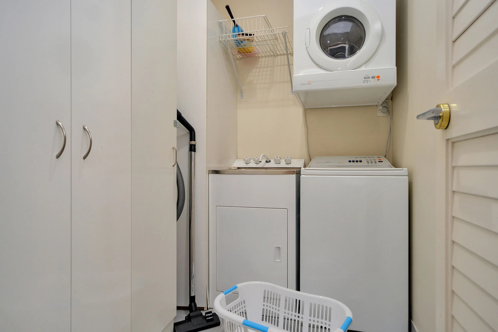 Апартаменты Waterfront Suites in the Heart of Auckland