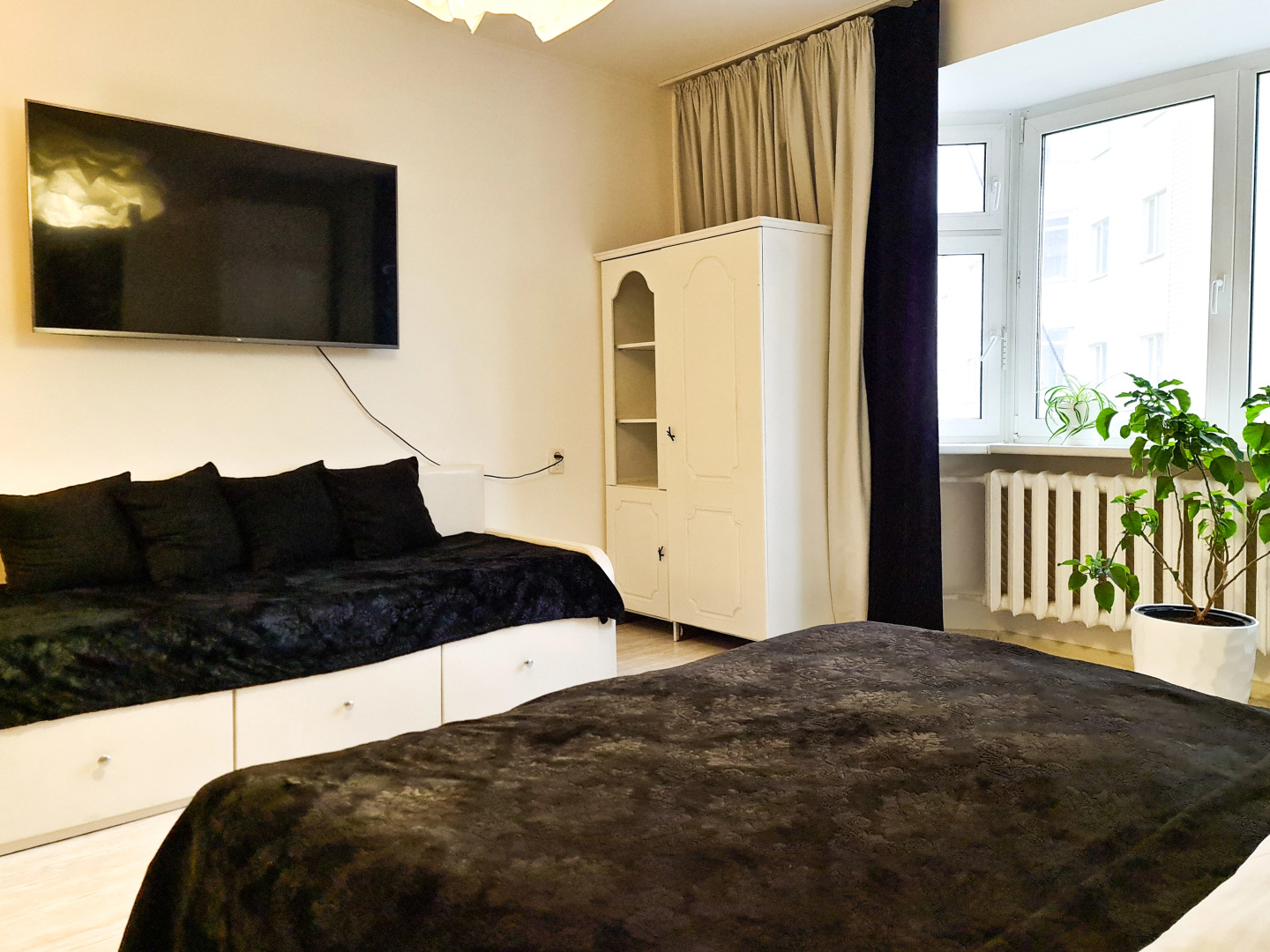 Апартаменты  Геологоразведчиков 16