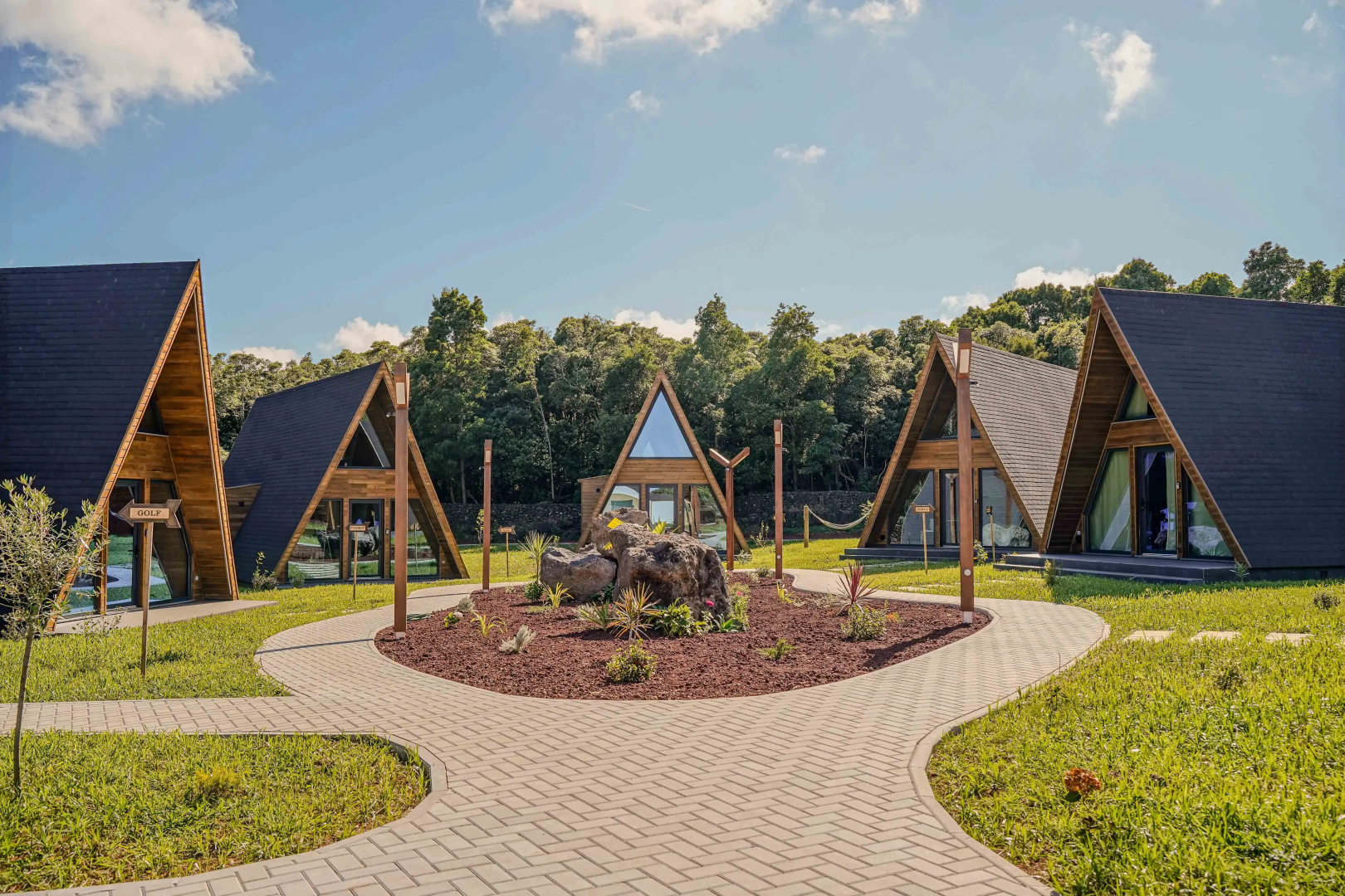 Глэмпинг Quinta do Ícaro (Opening September 2025)