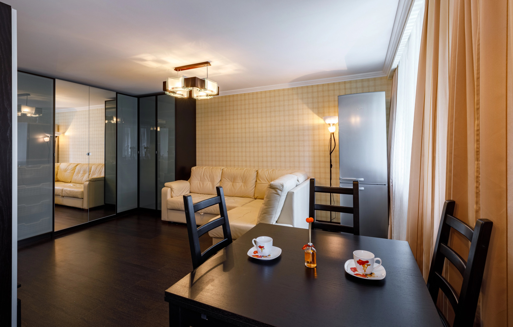 Квартира на Свободы 60