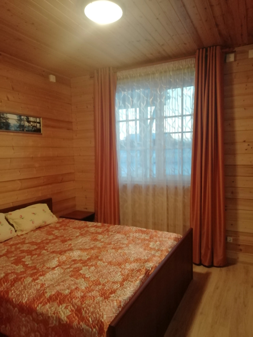 Shale V Kazhma Guest house