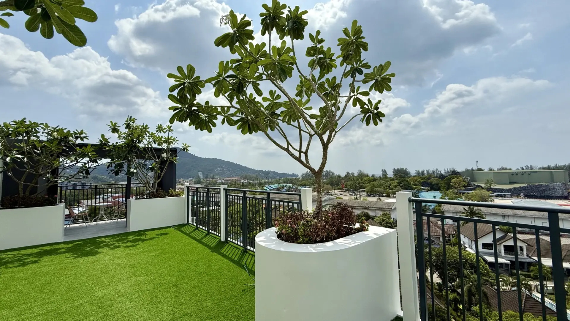 Квартира Милая с бассейном рядом с морем