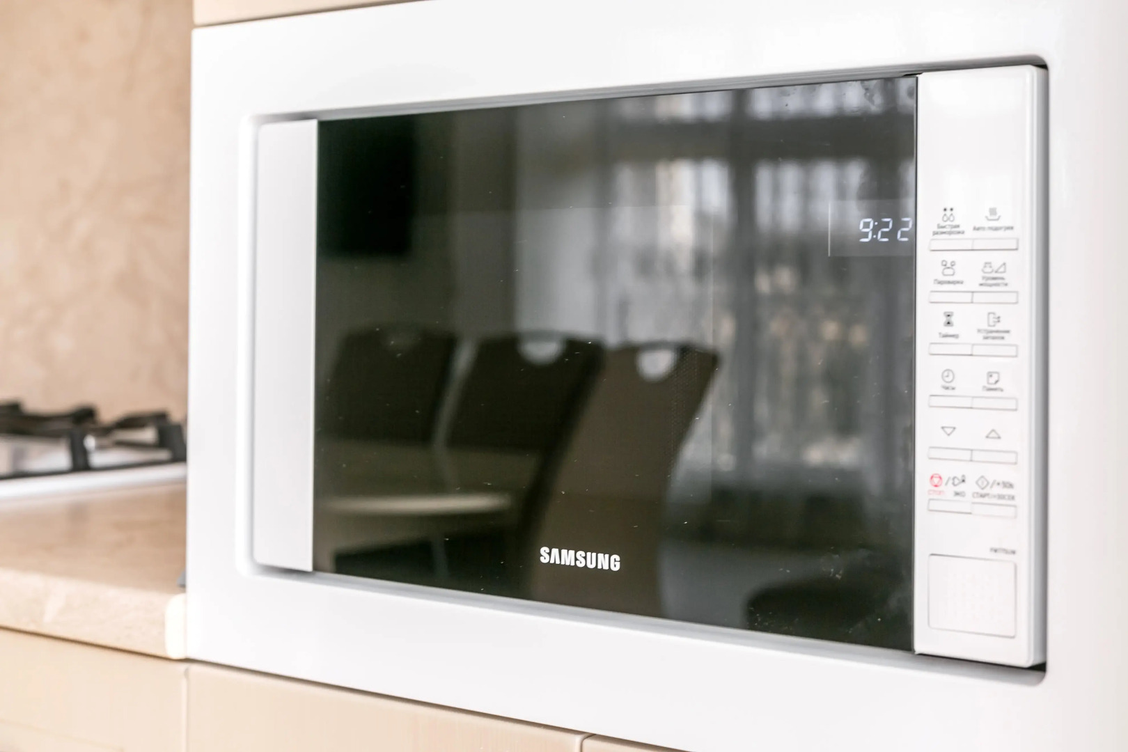 Апартаменты Лира от Ирины Савельевой + С красивым видом на Боргустанский хребет + У входа в верхний Курортный парк + Релакс 150%!