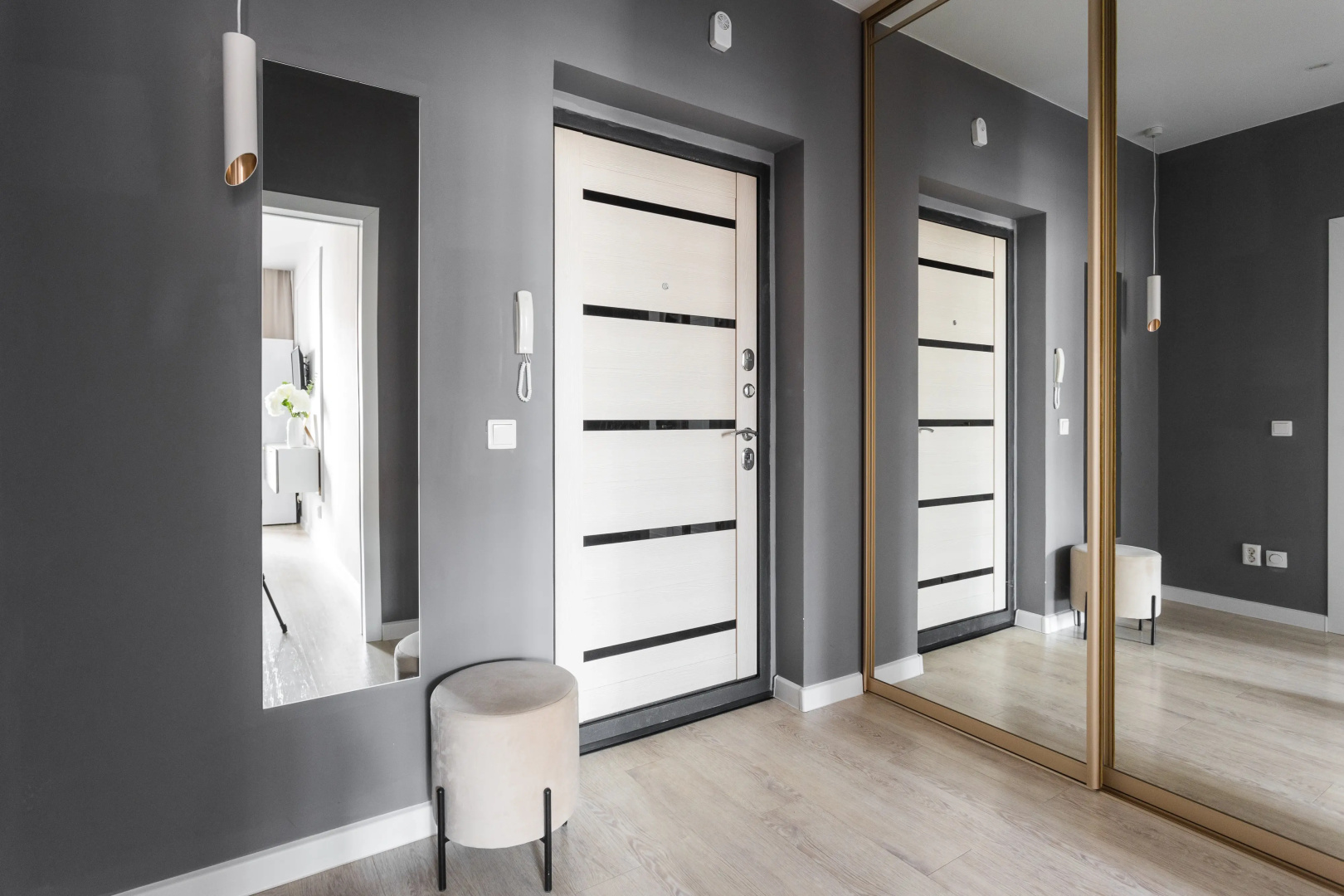 Апартаменты Hugge Place на Немировича Объект 172