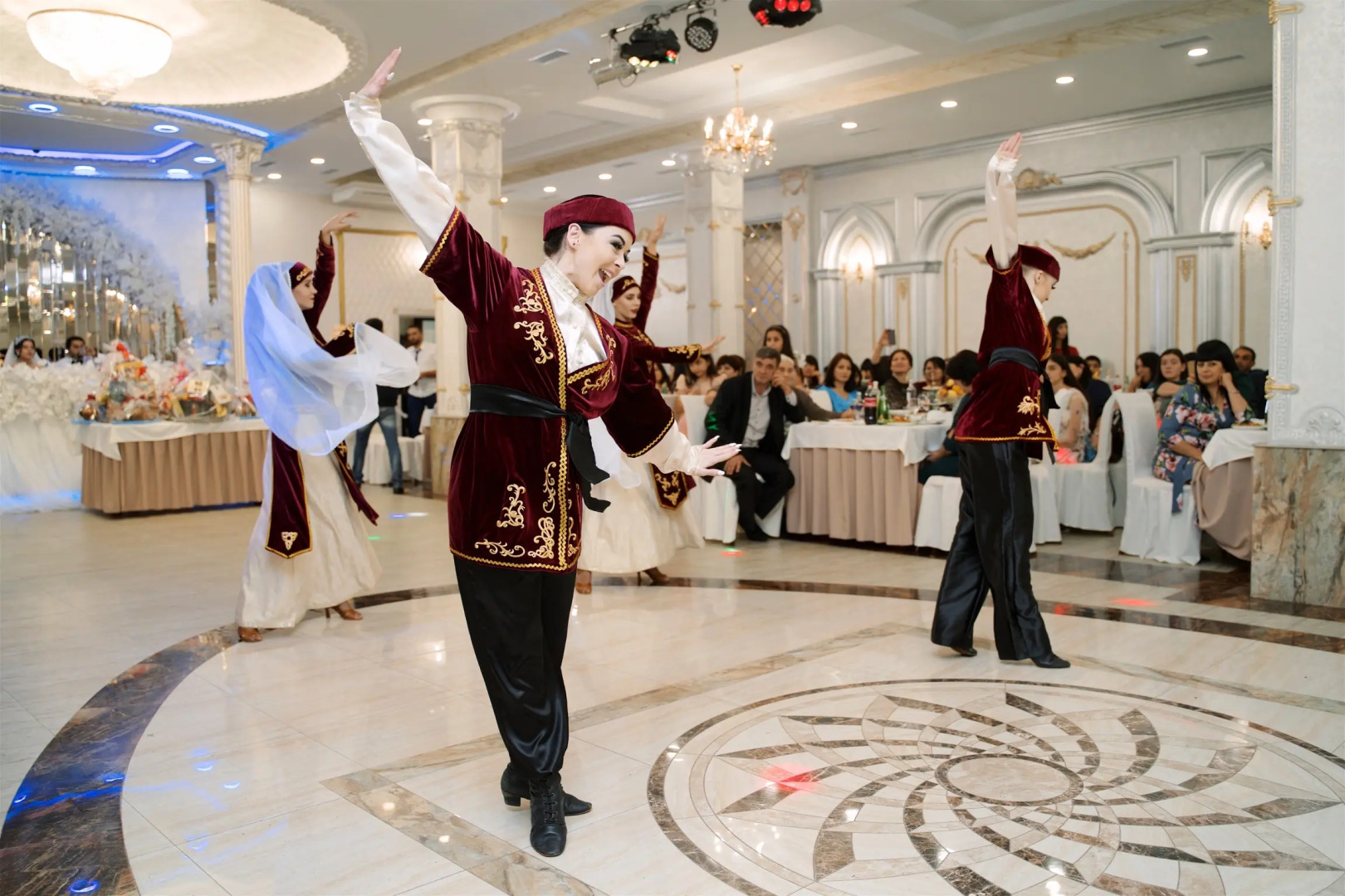 Отель Гранд Лион