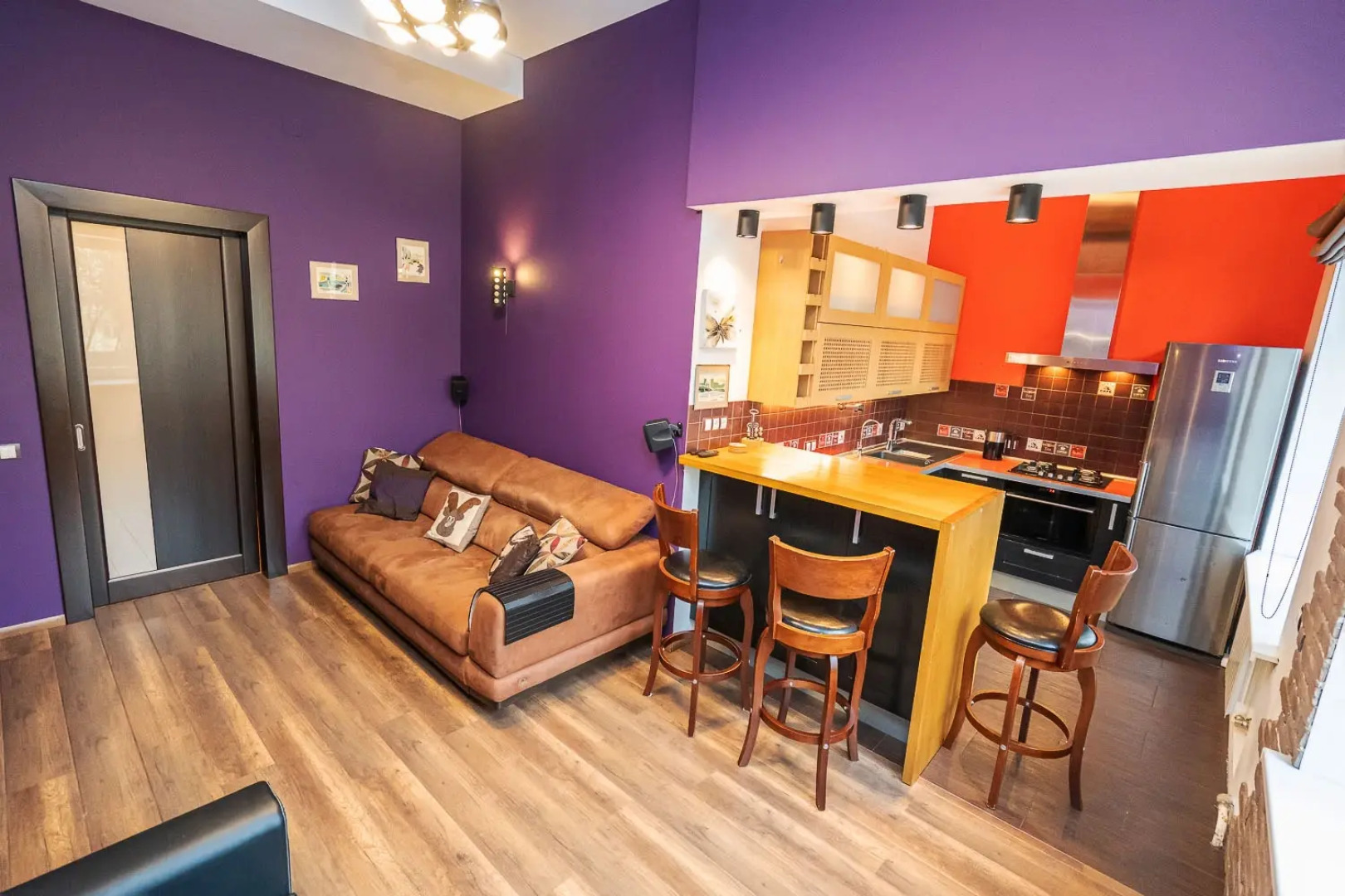 Апартаменты Трехкомнатная квартира возле парка Горького