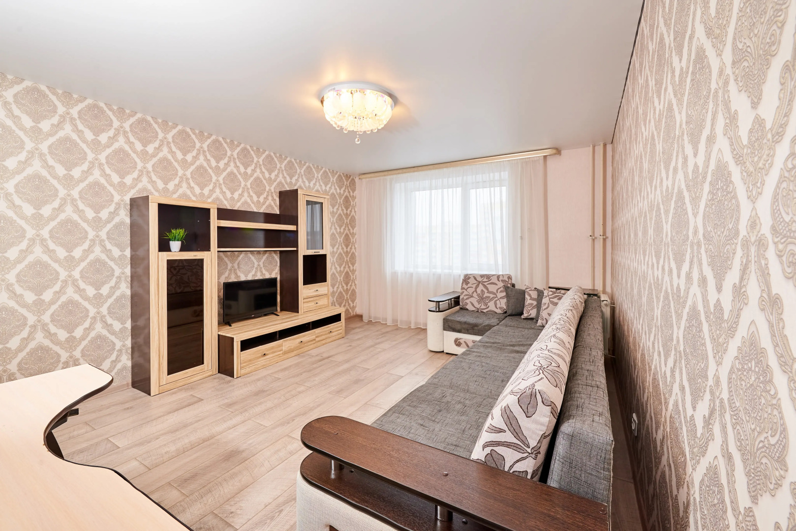 Апартаменты Двухкомнатные Sutki VIP на Тамбовской 23