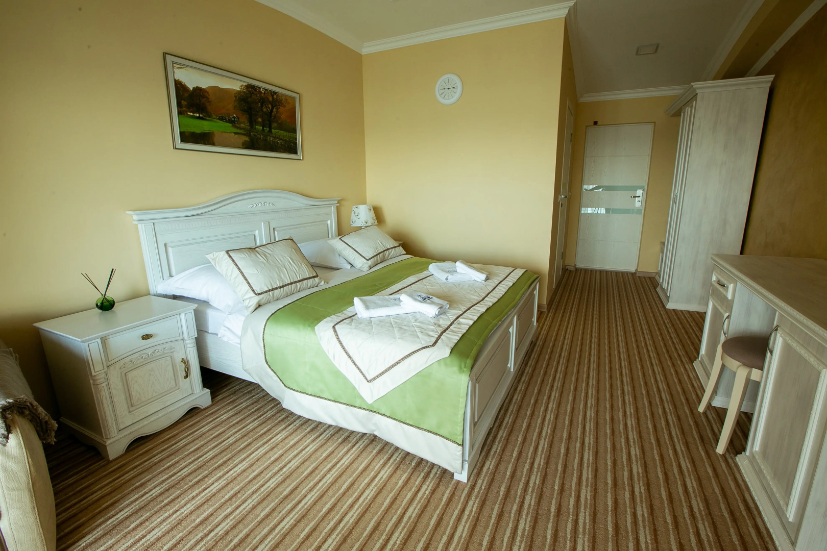 Отель Белый Медведь