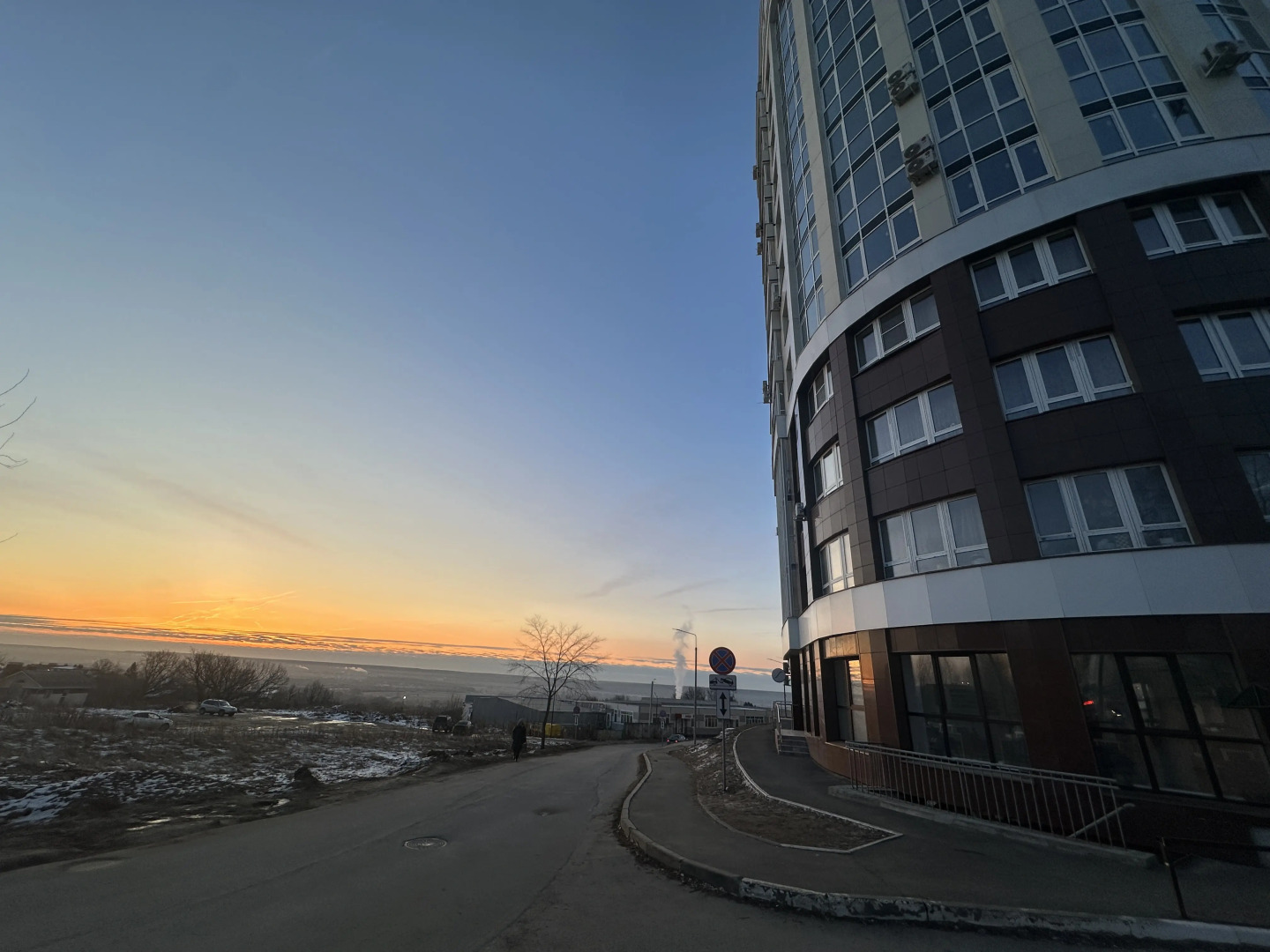 Апартаменты Студия Земля с Видом на Город и Пойму Клязьмы