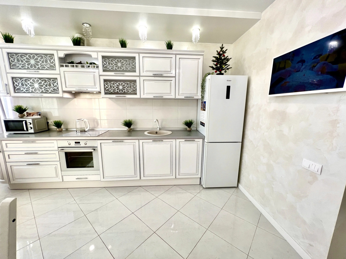 Апартаменты на Ново-Садовой, 106 (лит. О)  с видом на реку Волгу