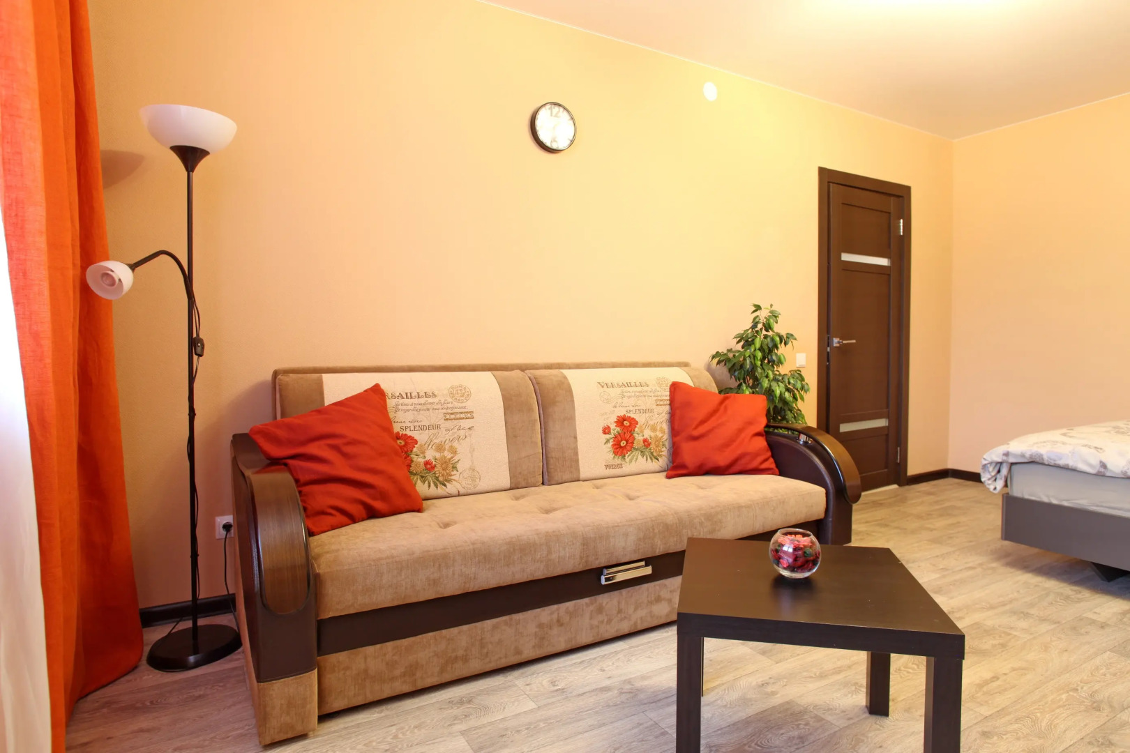 Апартаменты на Марковникова 10а