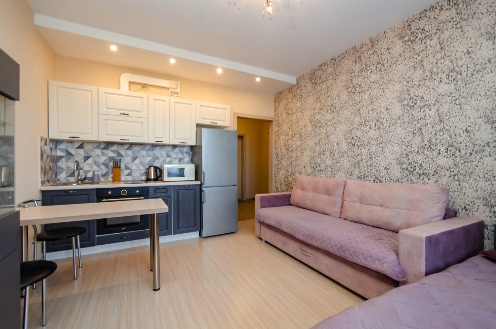 Апартаменты на улице Фрунзе 20 этаж 22