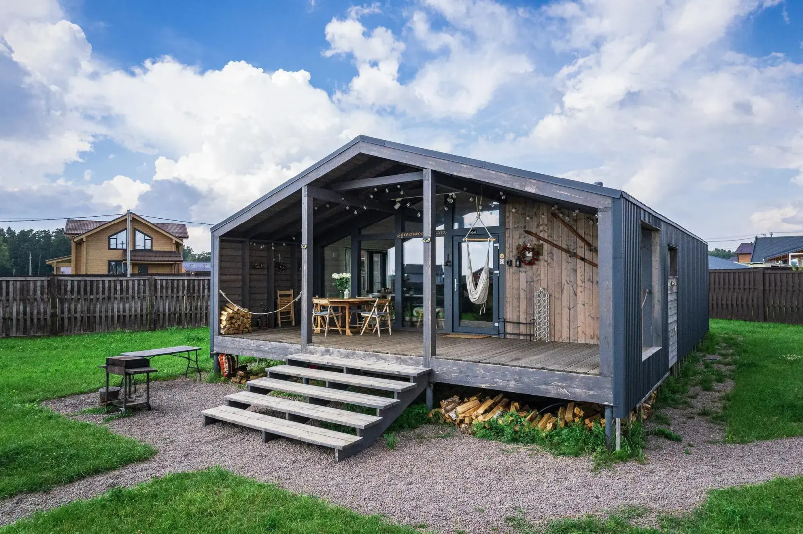 Частный Дом с сауной и панорамным видом в поселке бизнес-класса