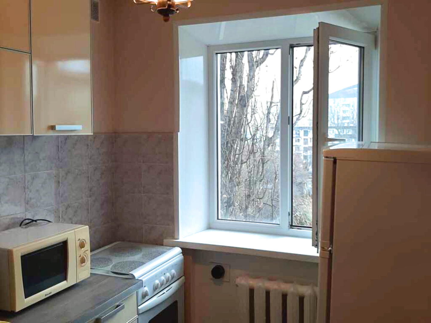 Квартира возле Плазы Сельская 34