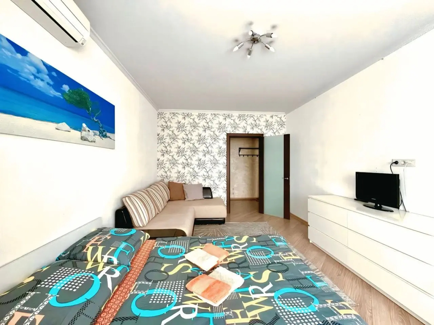 Апартаменты Relax Apart на ул. Молодежная, д.60