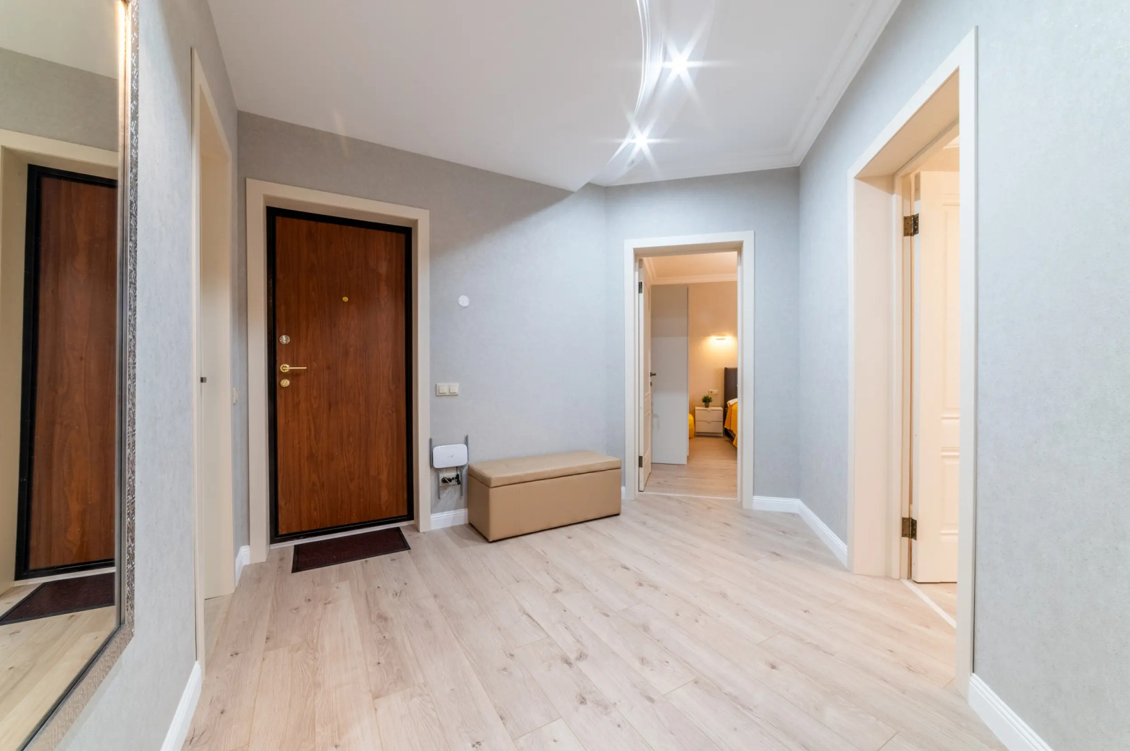 Апартаменты Sun City Apartments Рядом с Пляжем Ривьера