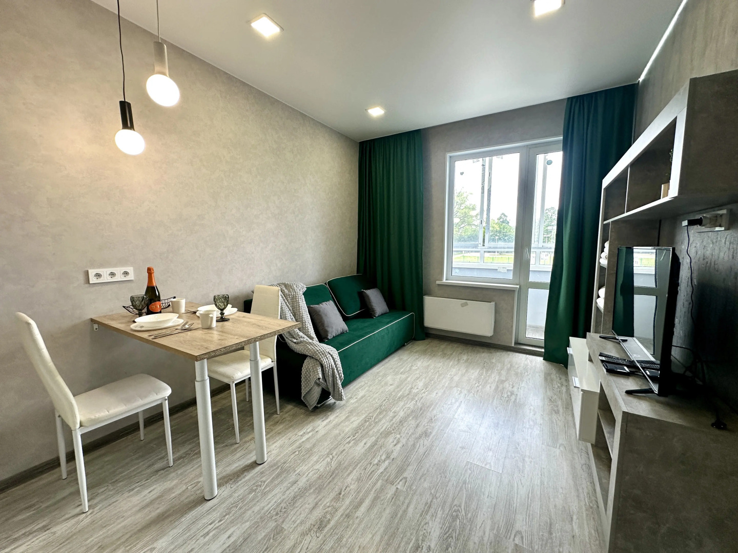 Апартаменты Студия с видом на канал Москвы реки