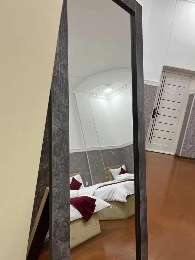 Отель HOME ALONE