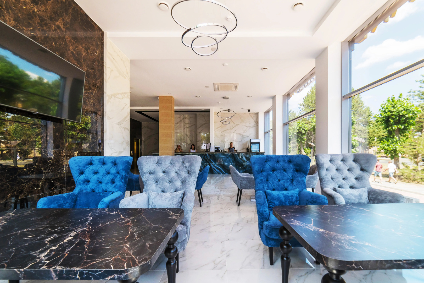 Отель Grand Sapphire