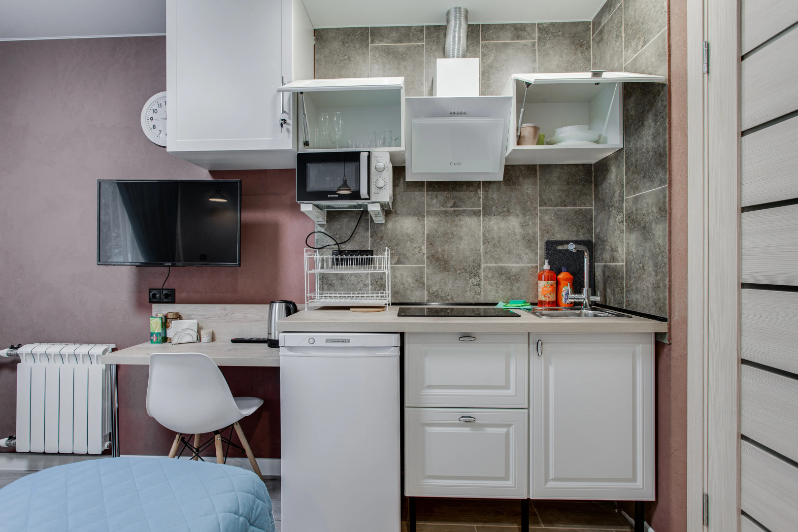 Апартаменты на Генерала Вотинцева 8