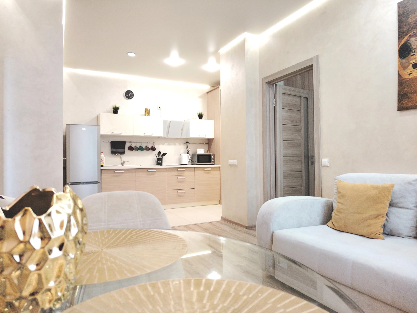 Апартаменты Комфортная трехкомнатная  квартира в самом сердце Минска