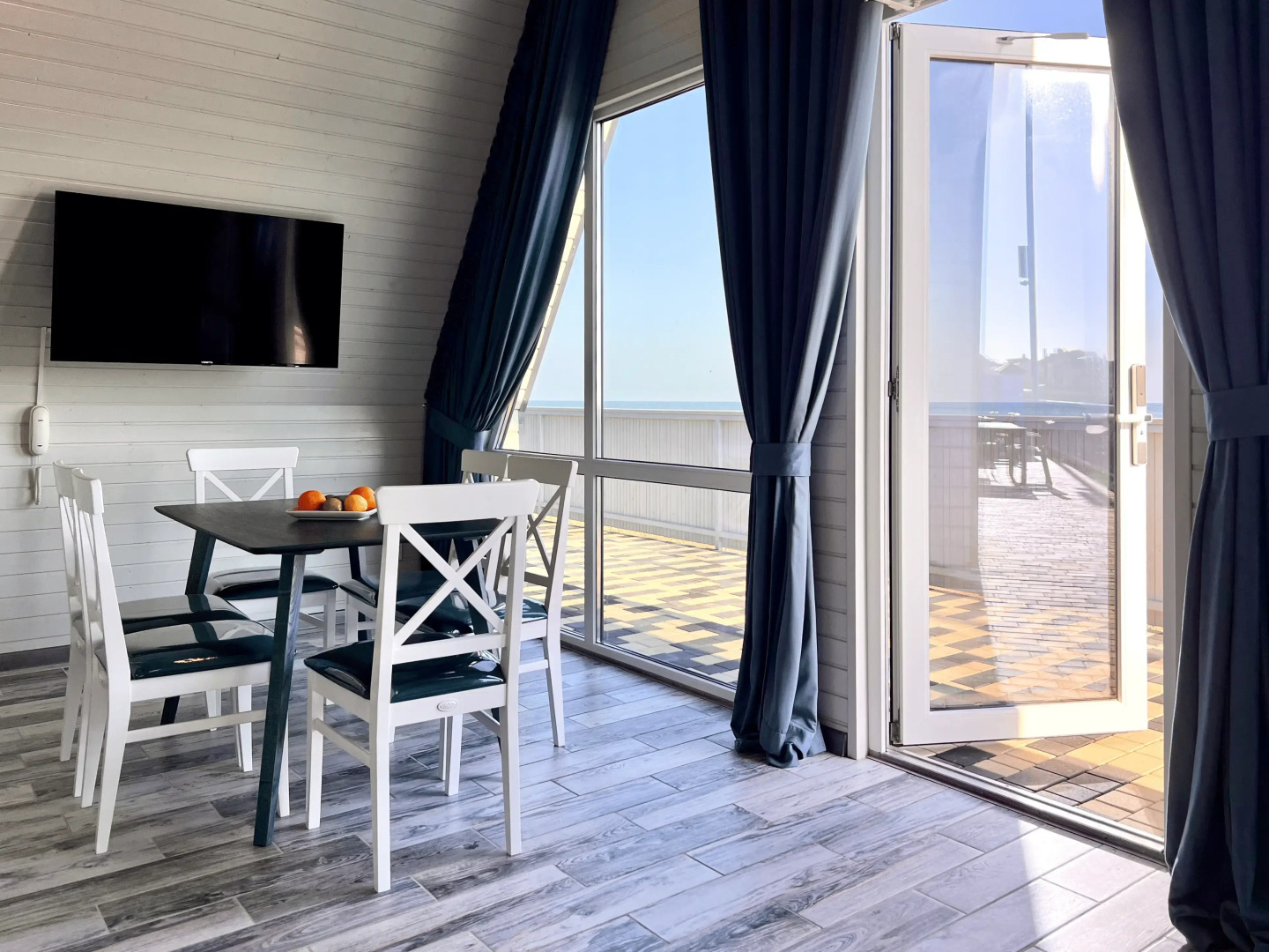 Отель 12 причал