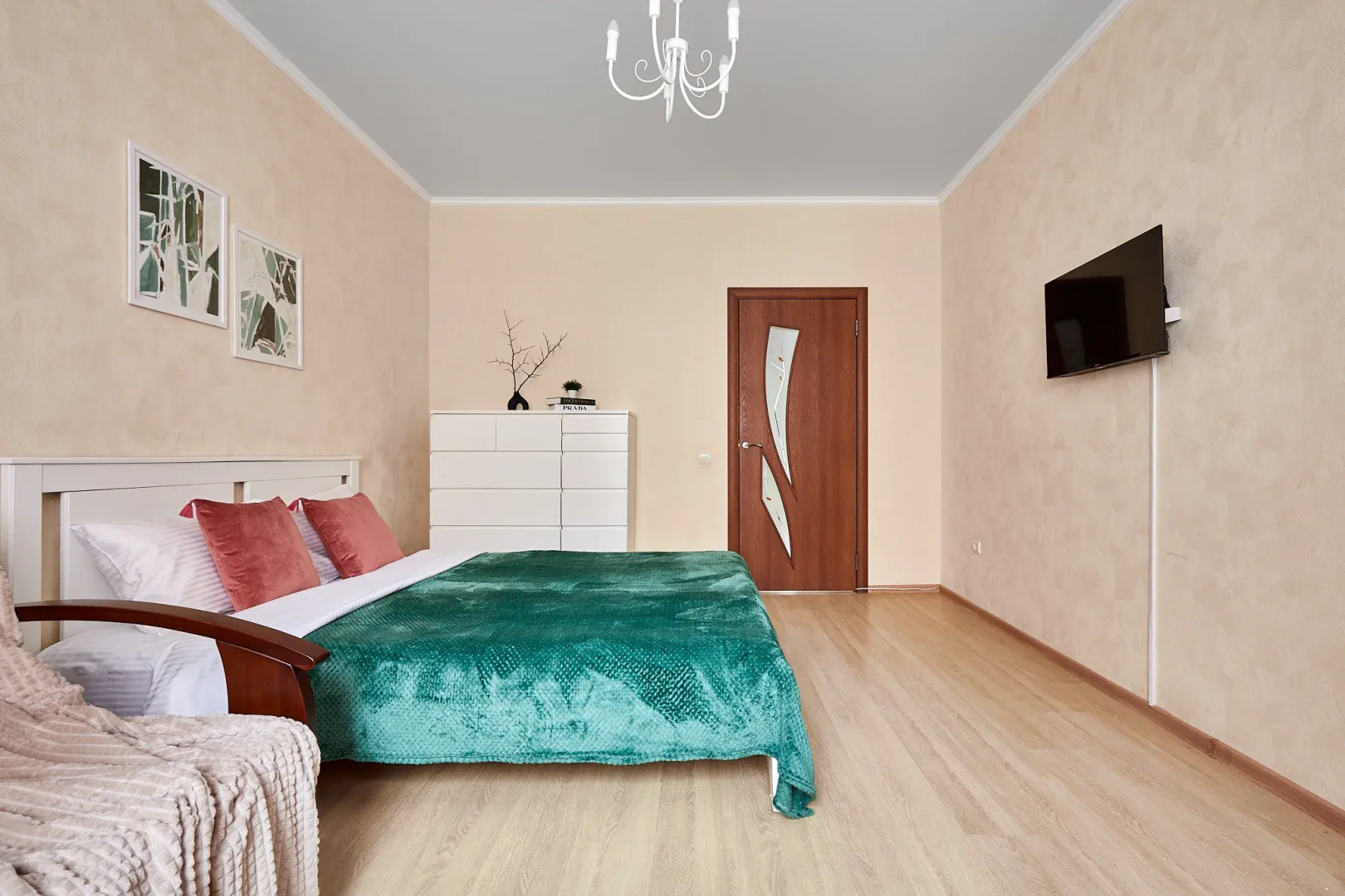 Апартаменты Сутки В КРД Первая Линия Парка Галицкого