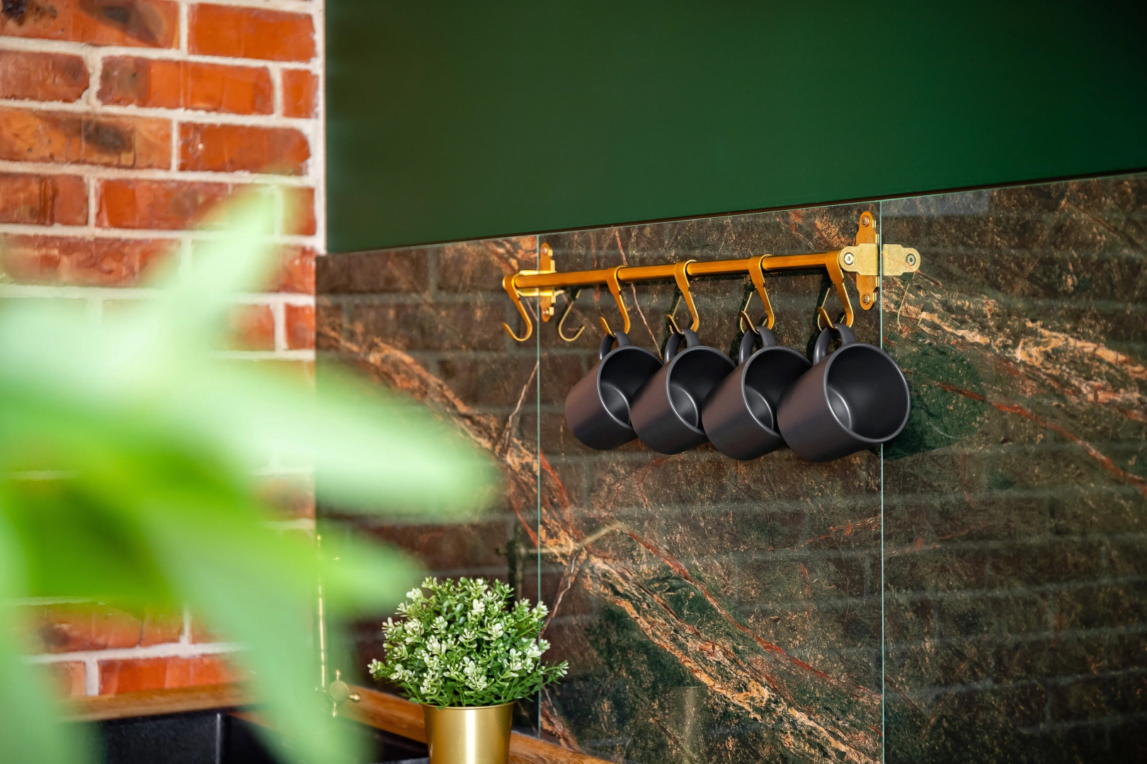 Квартира на первой линии парка Галицкого с красивым видом