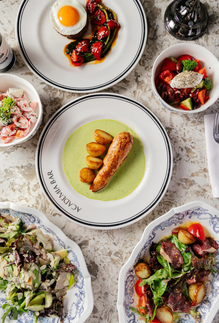 Отель Point Academia