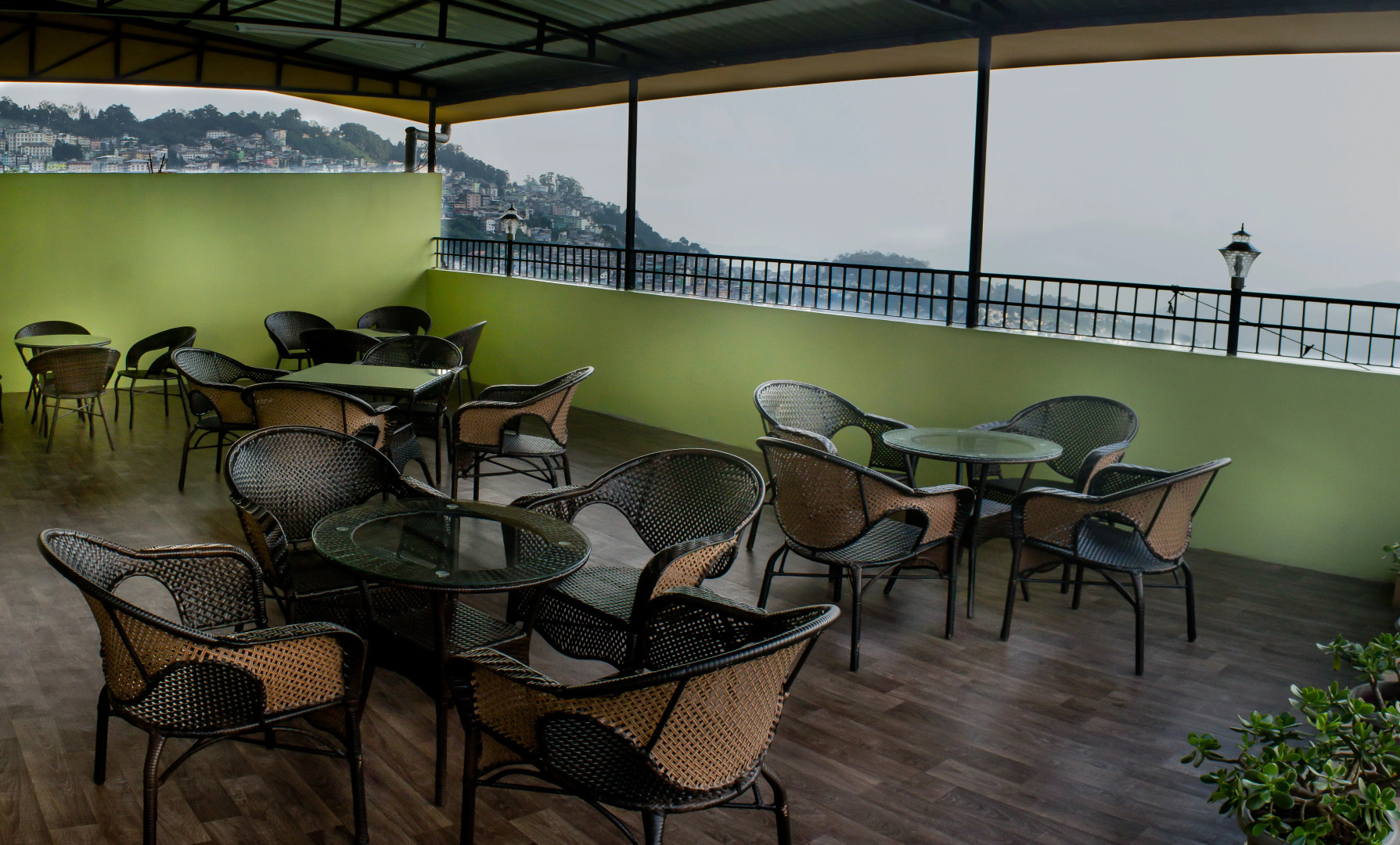 Отель Jain Group Royal Orchid & Spa Gangtok