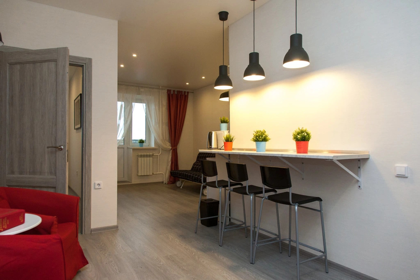 Апартаменты на Зелинского 1 (Кристалл)