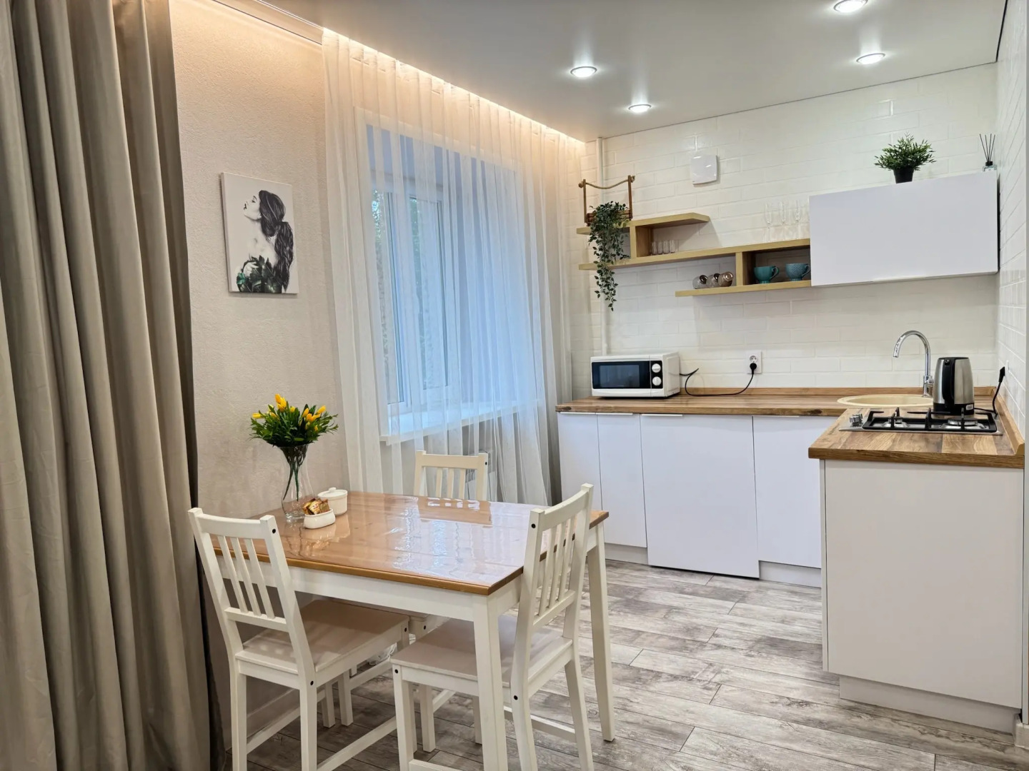 Квартира Элитная студия в центре города