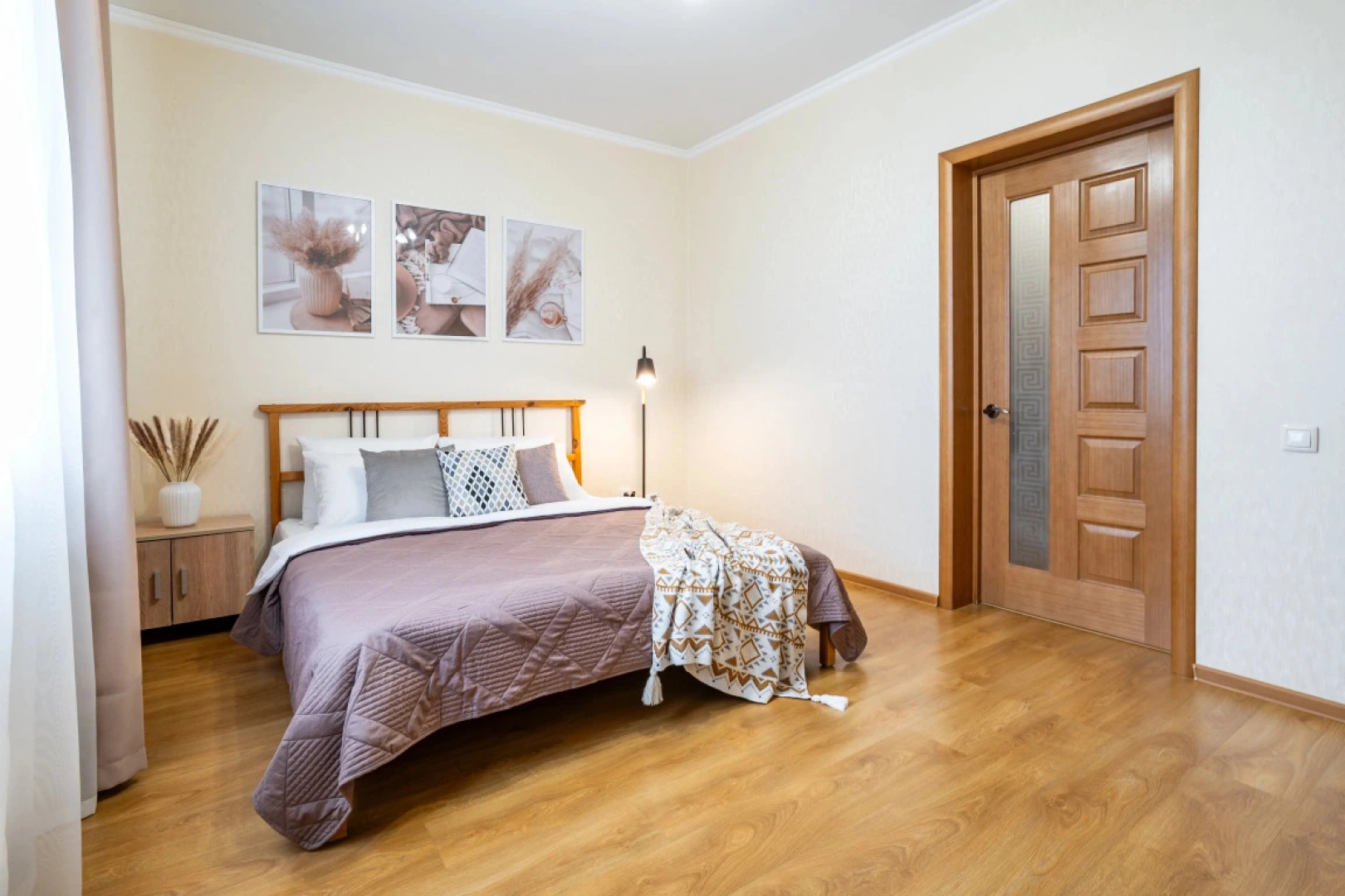 Квартира двухкомнатная Апарт-Отелика в шаговой доступности к парку Галицкого