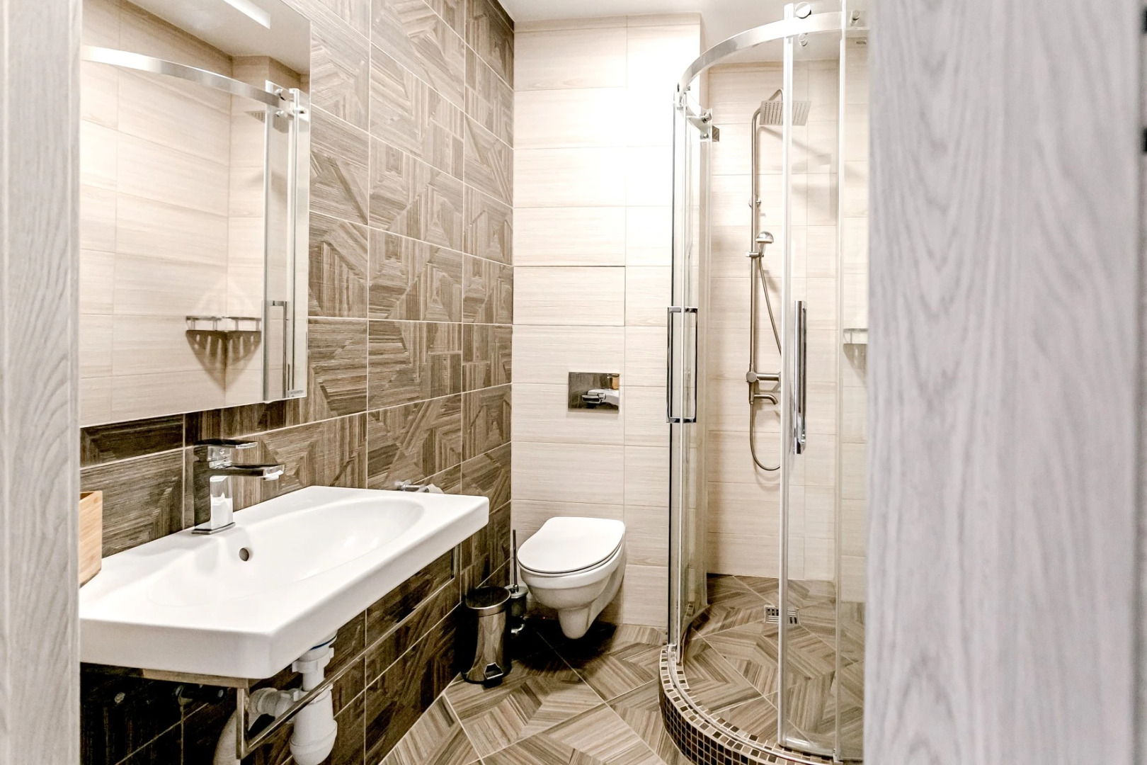 Апартаменты Мята Ирины Савельевой - У входа в парк к долине роз