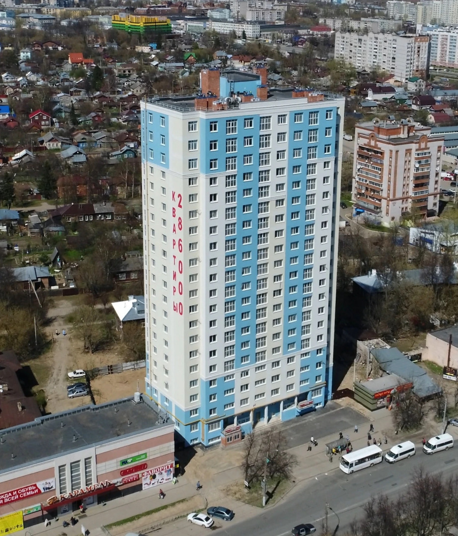 Большая однокомнатная квартира сети "PanApartments" на центральной улице города