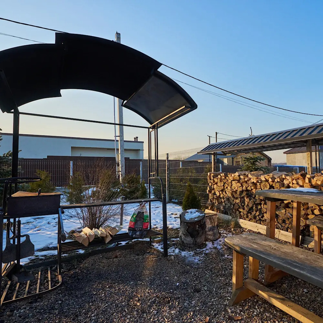 Гостевой дом Домик в Икше