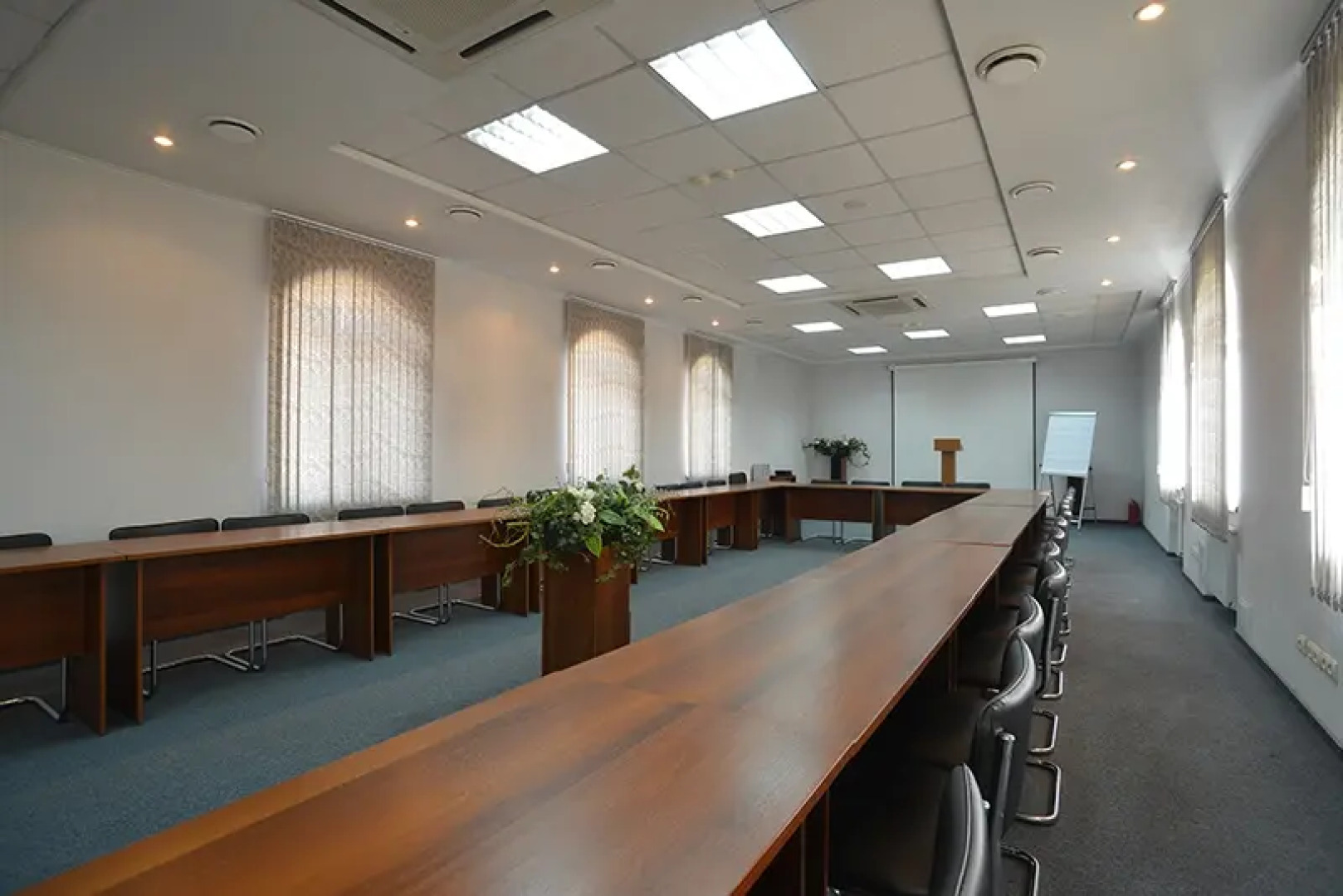 Отель Камелот