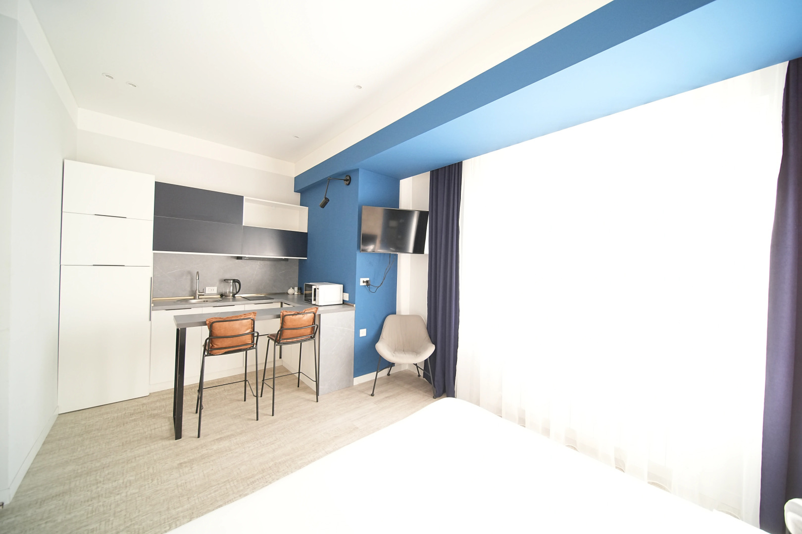 Апартаменты Уютная студия в центре города от Sweet Home