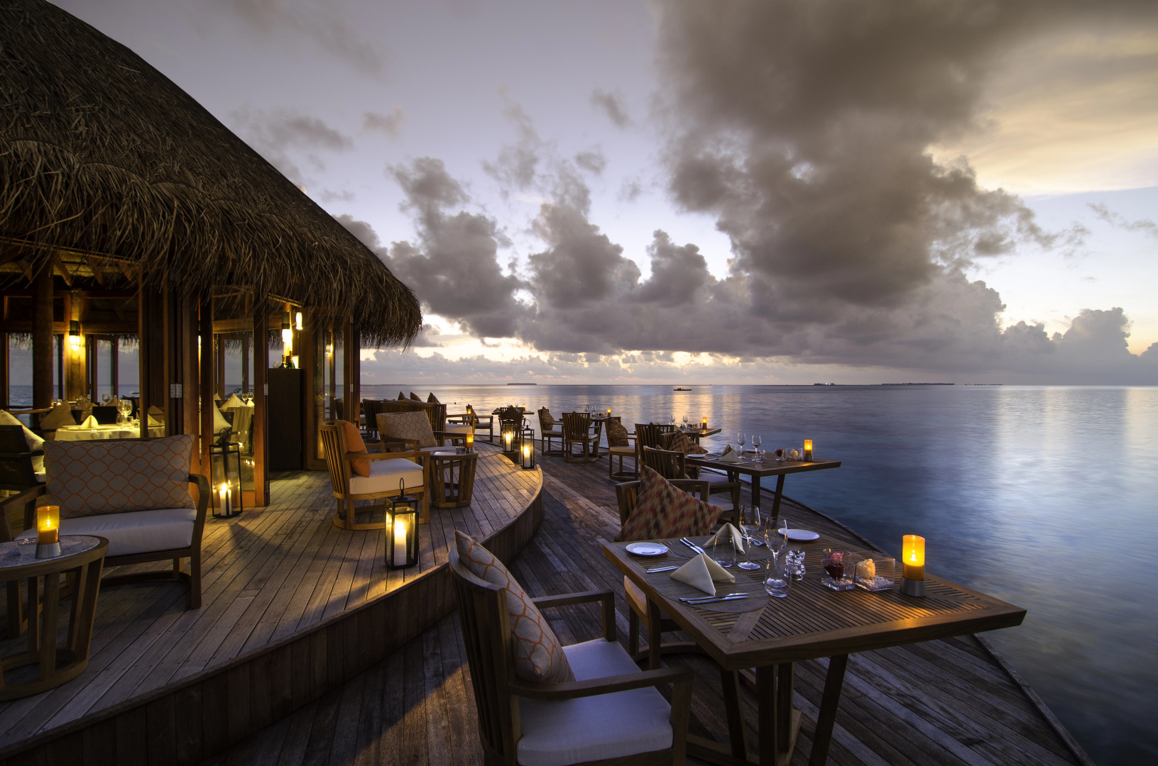 Отель Mirihi Island Resort