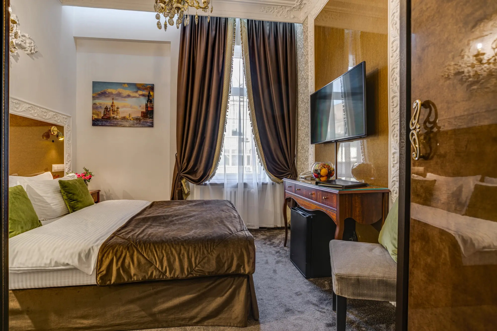 Отель Садовническая